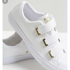 Converse Chuck Taylor All Star 3V Low Top Women's